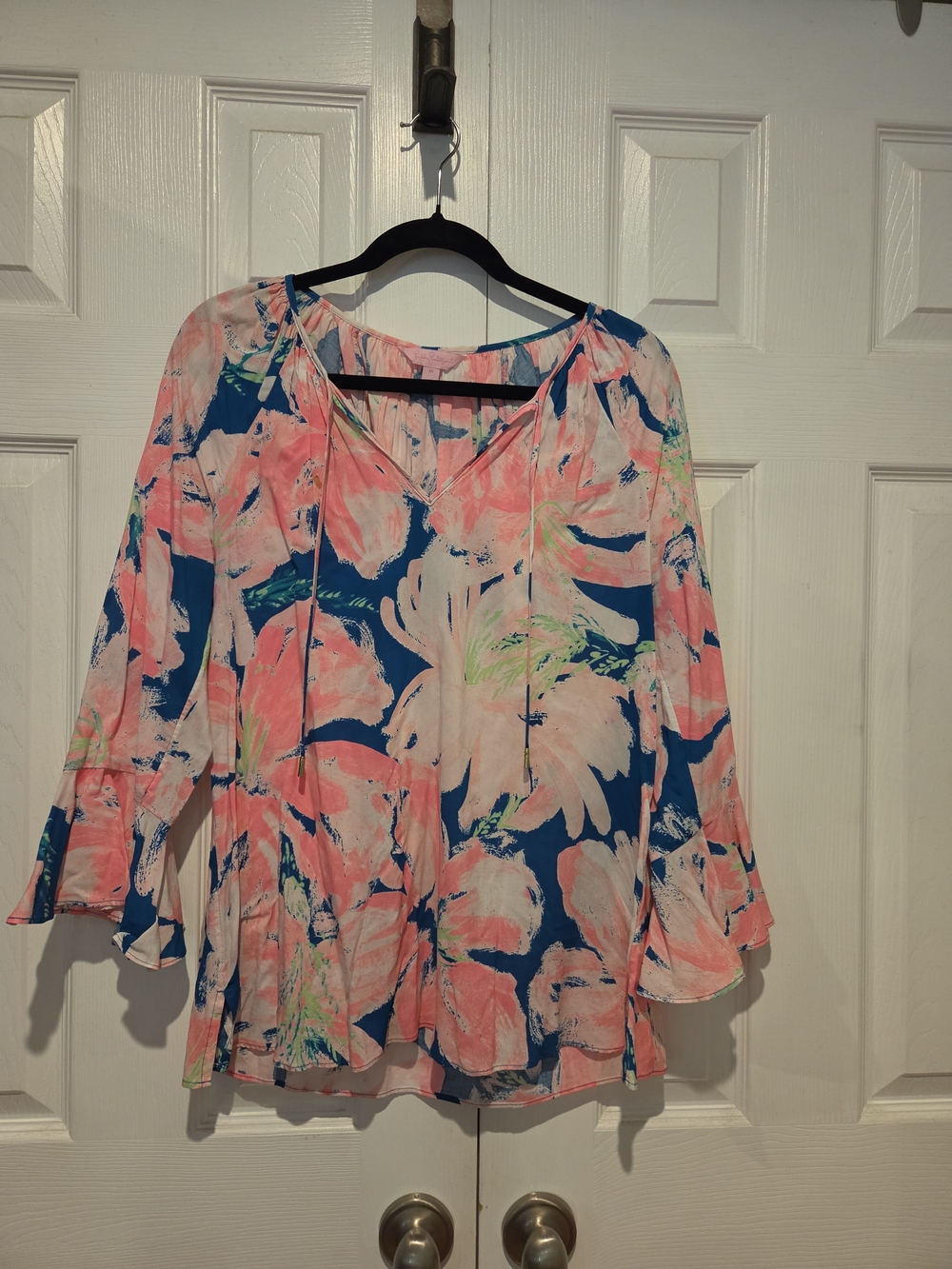 Lilly Pulitzer Pink & Blue Floral Tie-Front Bell Sleeve Tunic